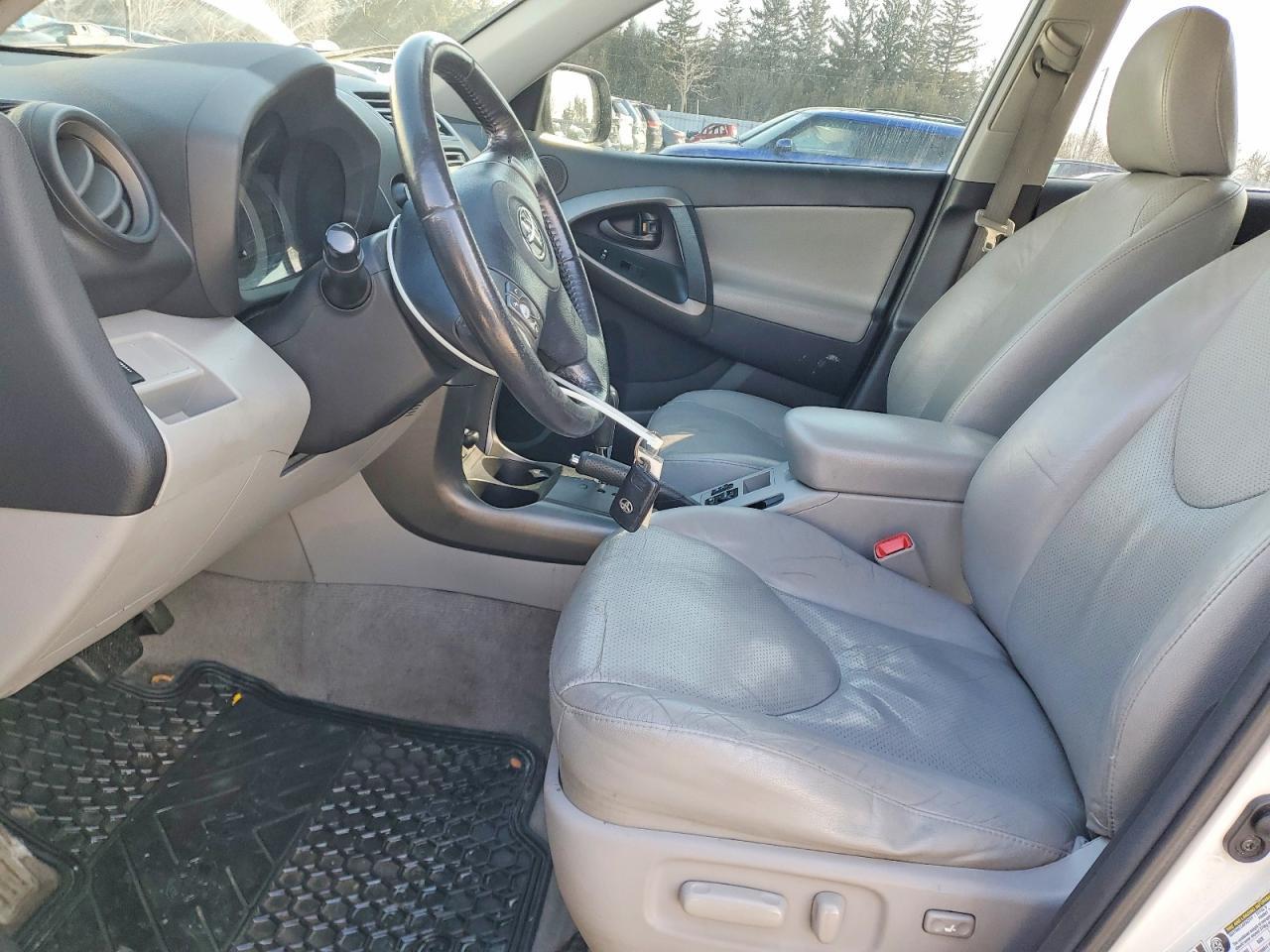 2012 Toyota Rav4 Limited - Фото 7