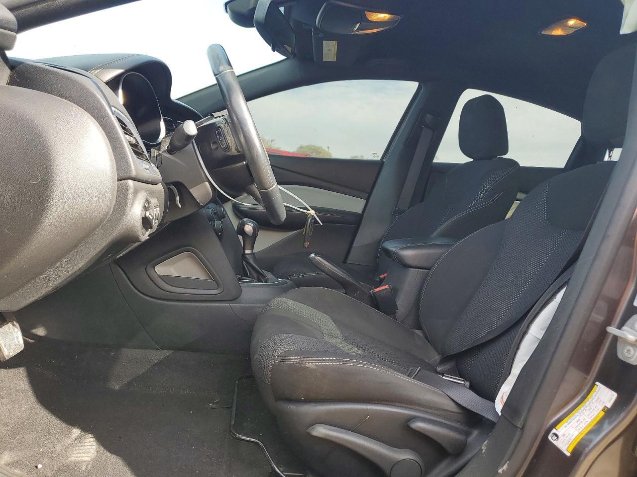 2015 Dodge Dart Sxt - Image 7