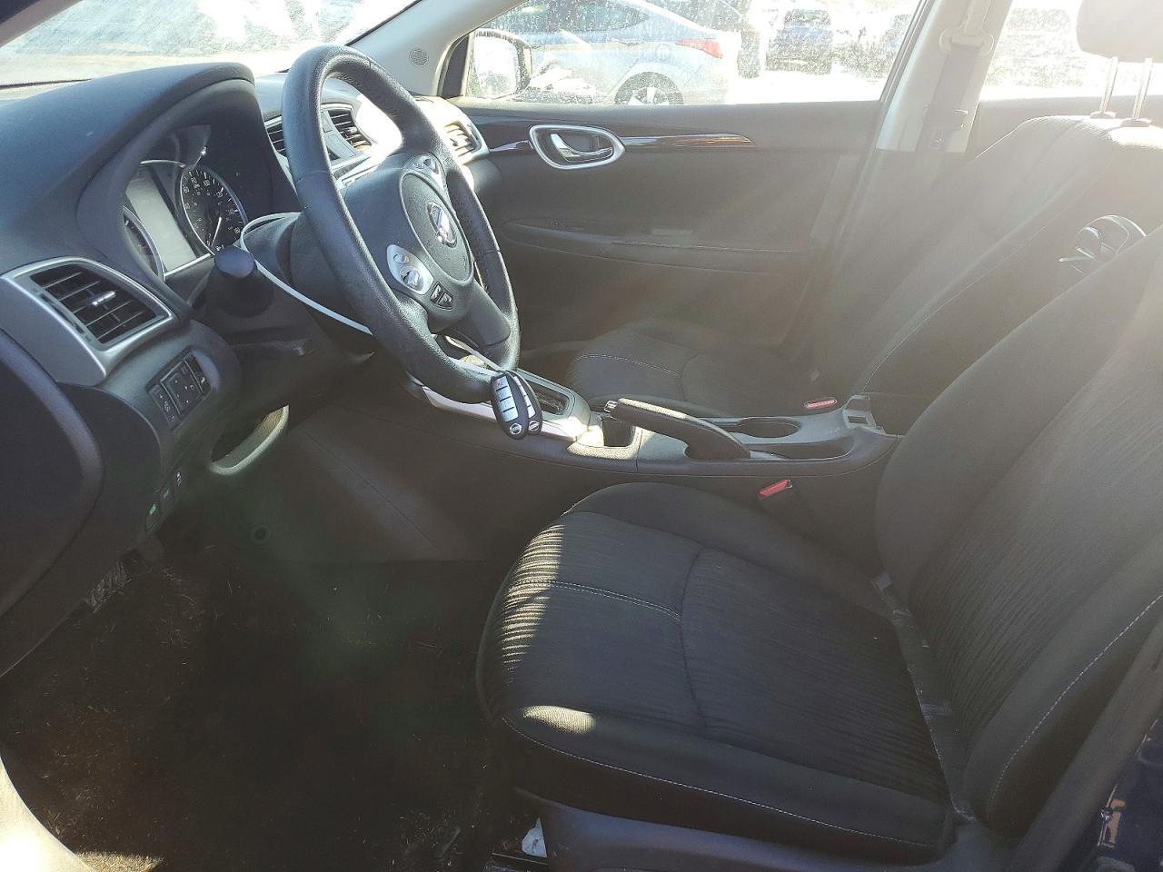 2018 Nissan Sentra Sv - Фото 7