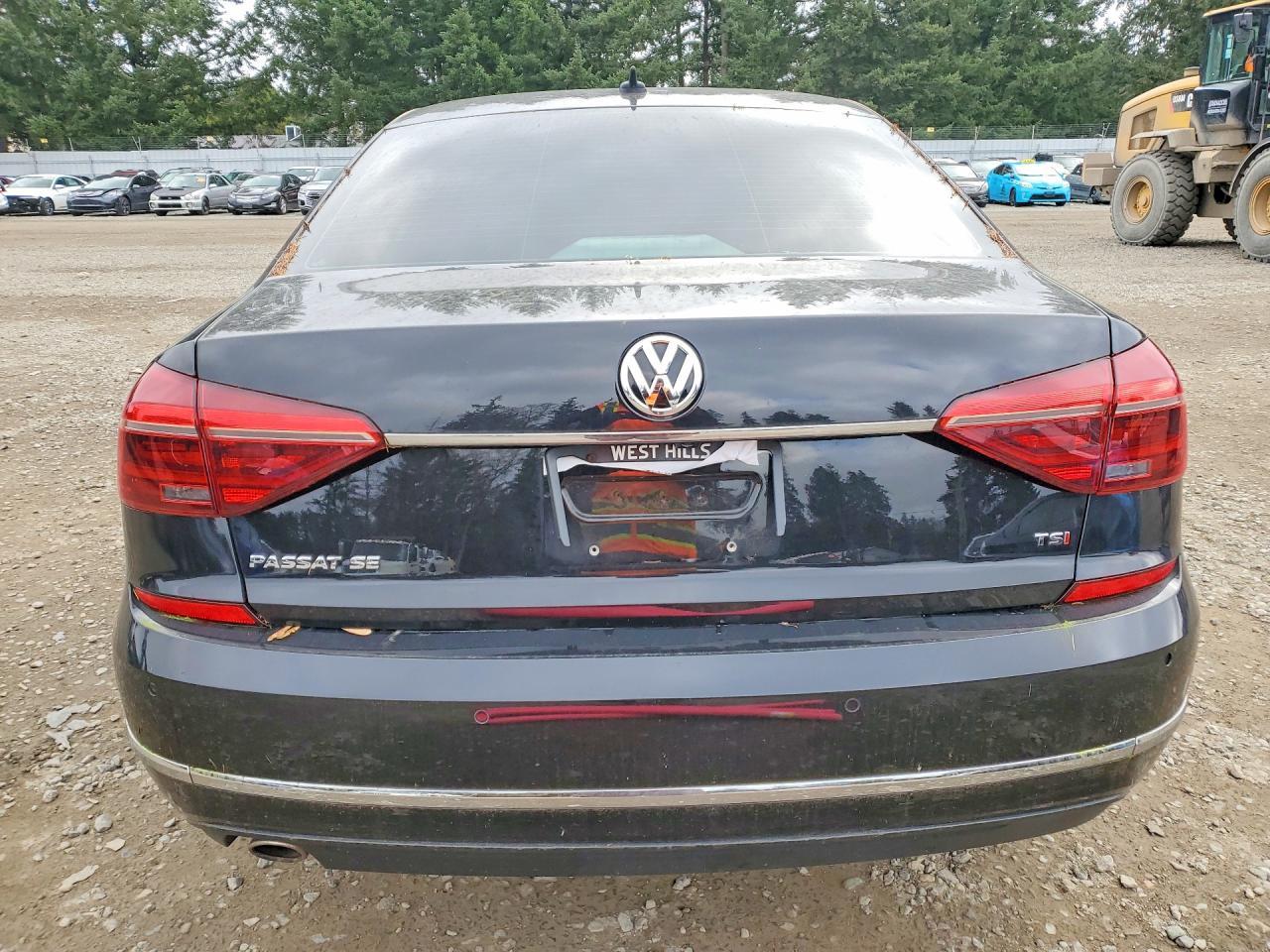 2018 Volkswagen Passat Se - Фото 6