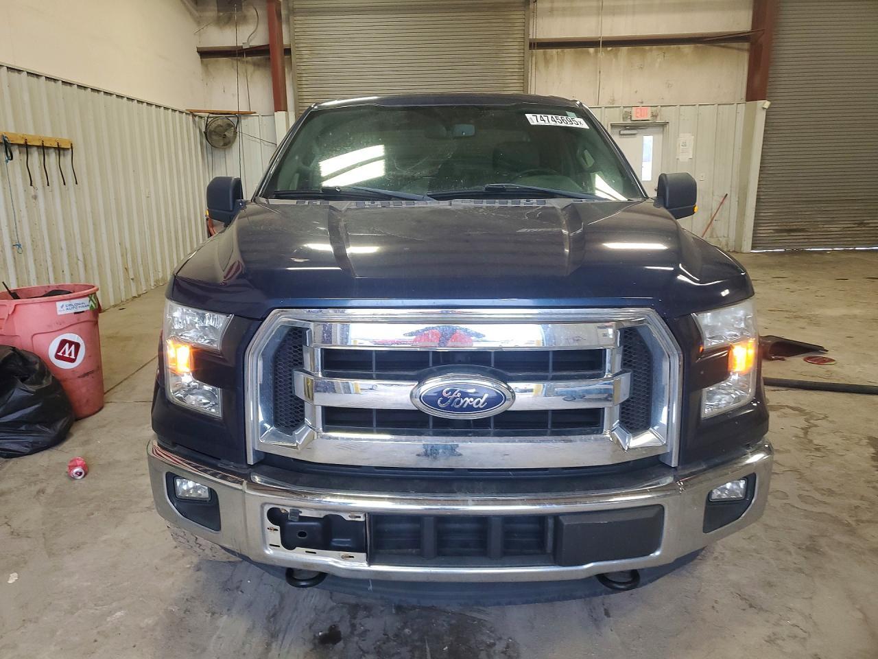 2015 Ford F150 Supercrew - Image 5