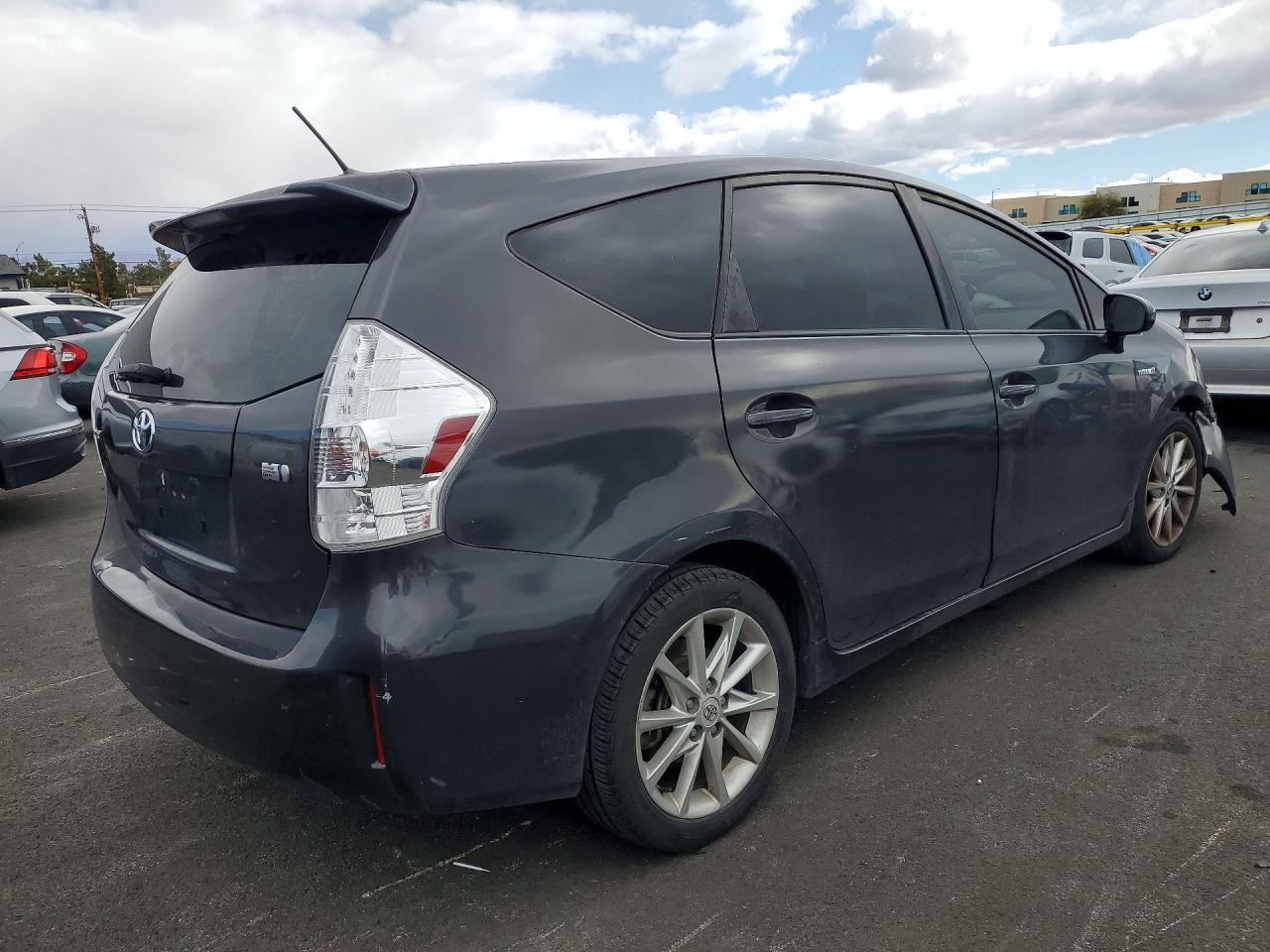 2012 Toyota Prius V Five - Image 3