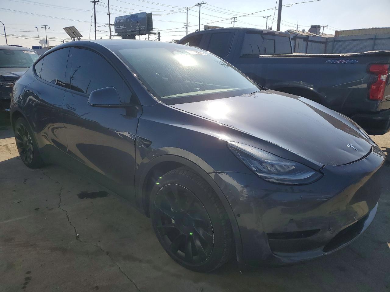 2021 Tesla Model Y - Фото 4