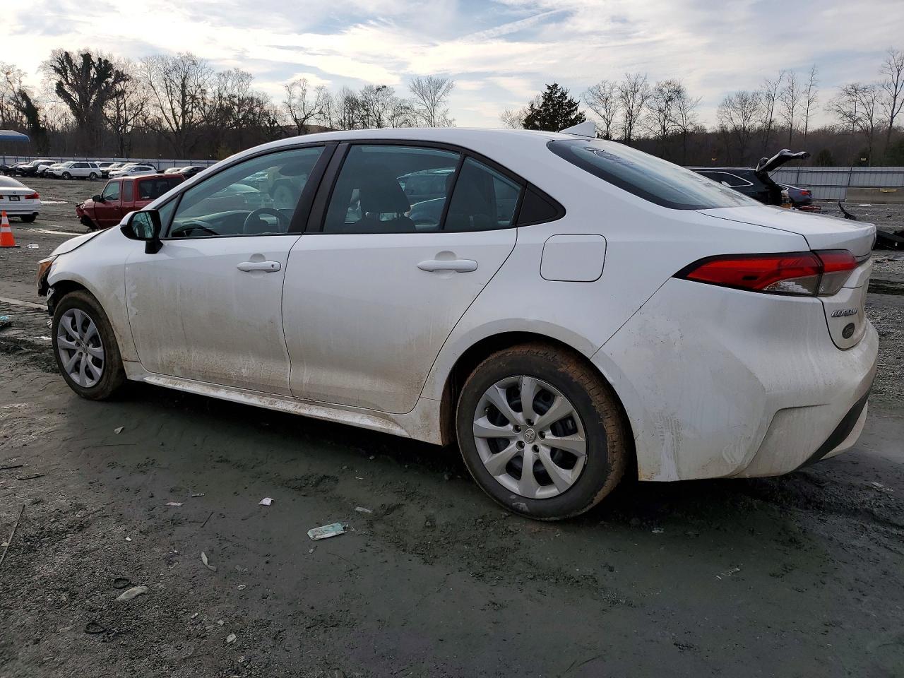2021 Toyota Corolla - Фото 2
