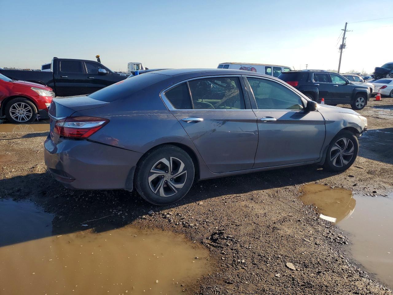 2017 Honda Accord Lx - Фото 3