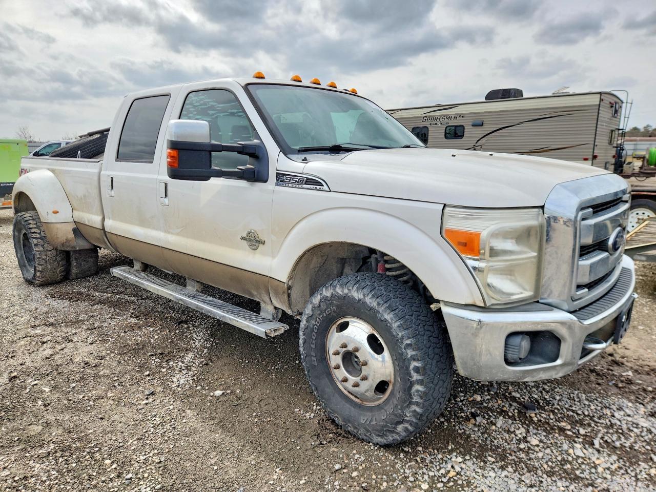 2011 Ford F350 Super Duty - Фото 4