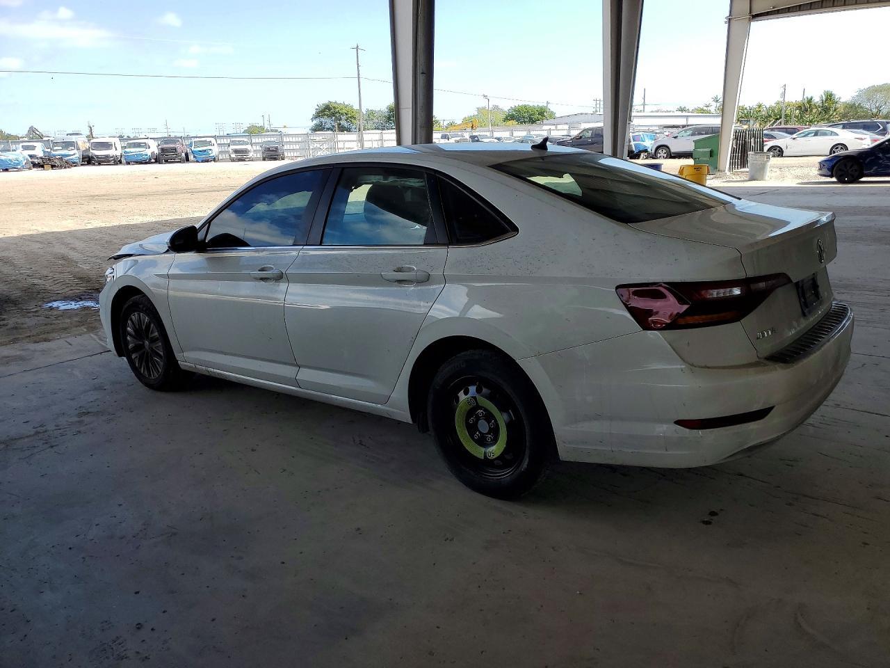 2019 Volkswagen Jetta S - Image 2