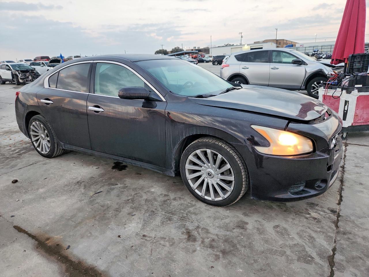 2010 Nissan Maxima S - Фото 4