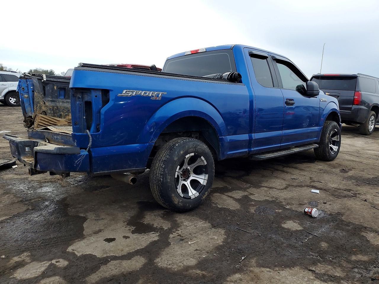 2018 Ford F150 Super Cab - Фото 3