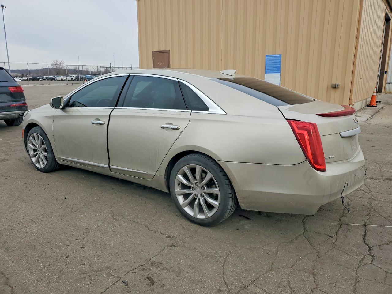 2016 Cadillac Xts Luxury Collection - Image 2