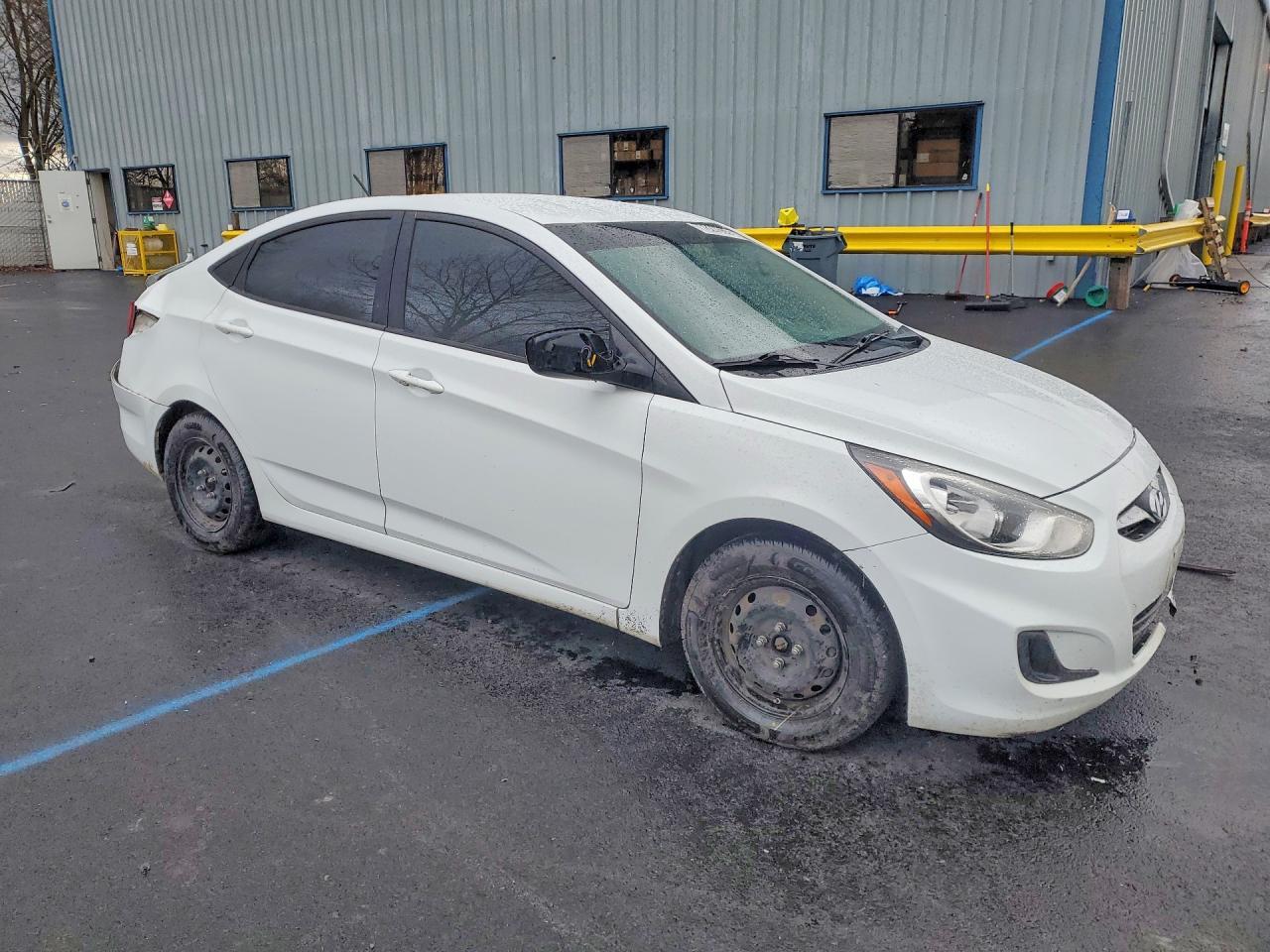 2014 Hyundai Accent Gls - Фото 4