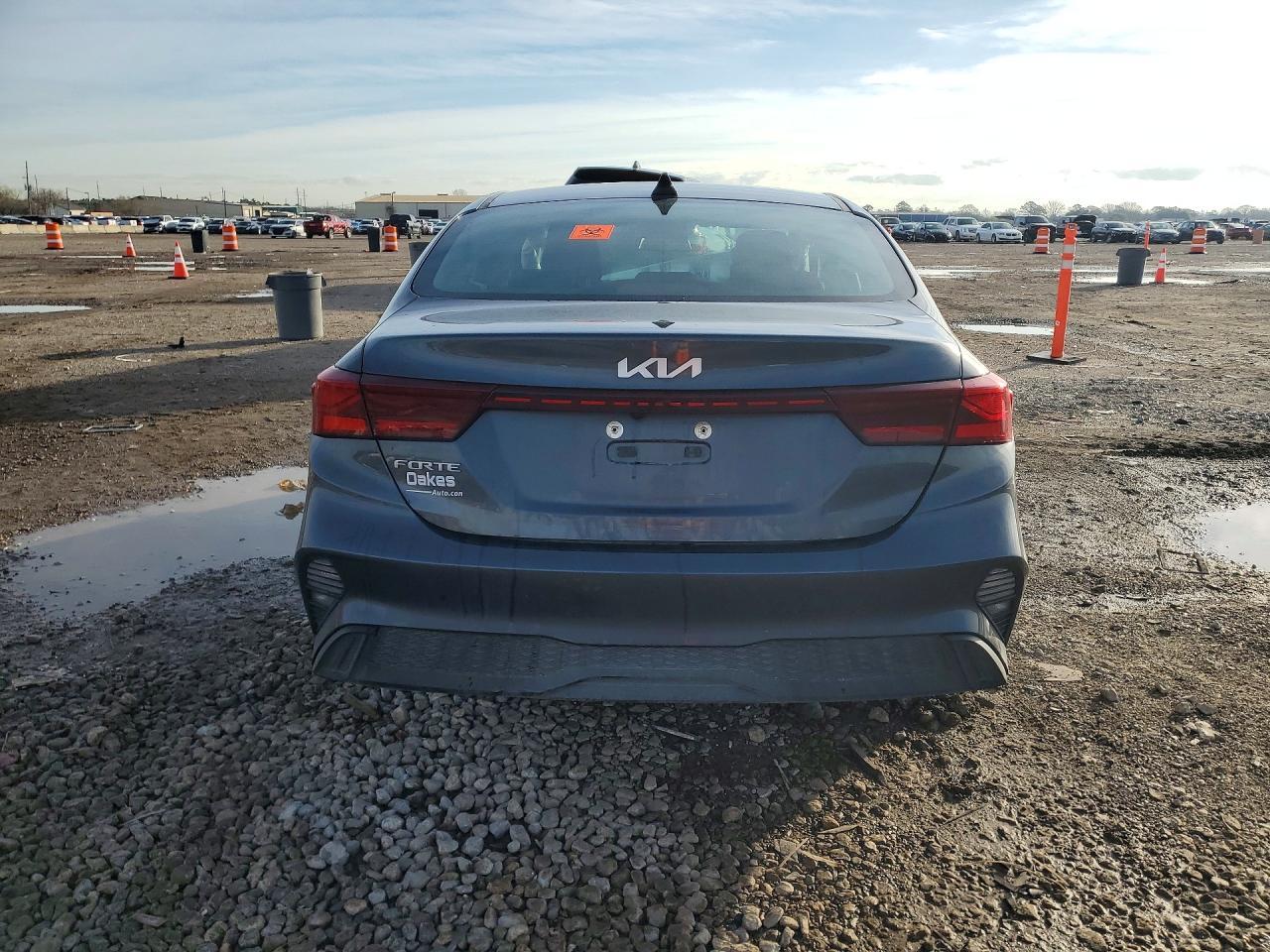 2024 Kia Forte - Фото 6