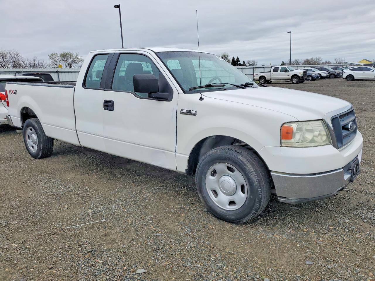 2004 Ford F150 - Фото 4