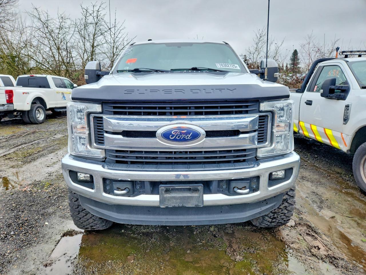 2018 Ford F350 Super Duty - Фото 5
