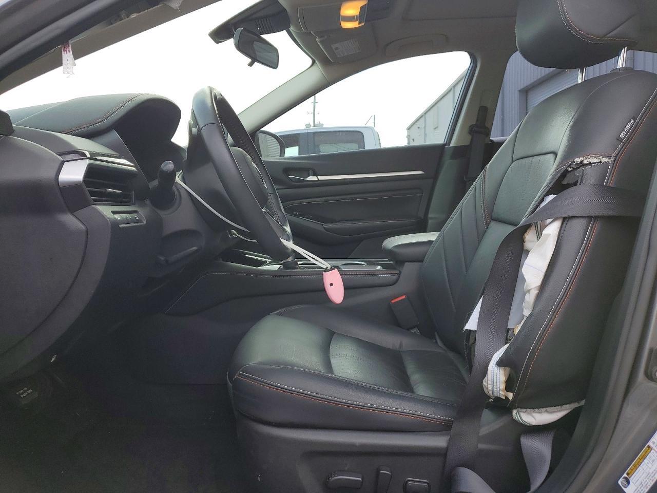 2023 Nissan Altima 2.5 Sr - Image 7