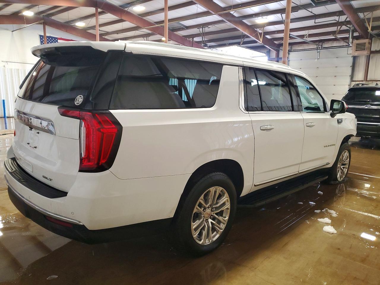 2023 GMC Yukon Xl K1500 Slt - Фото 3