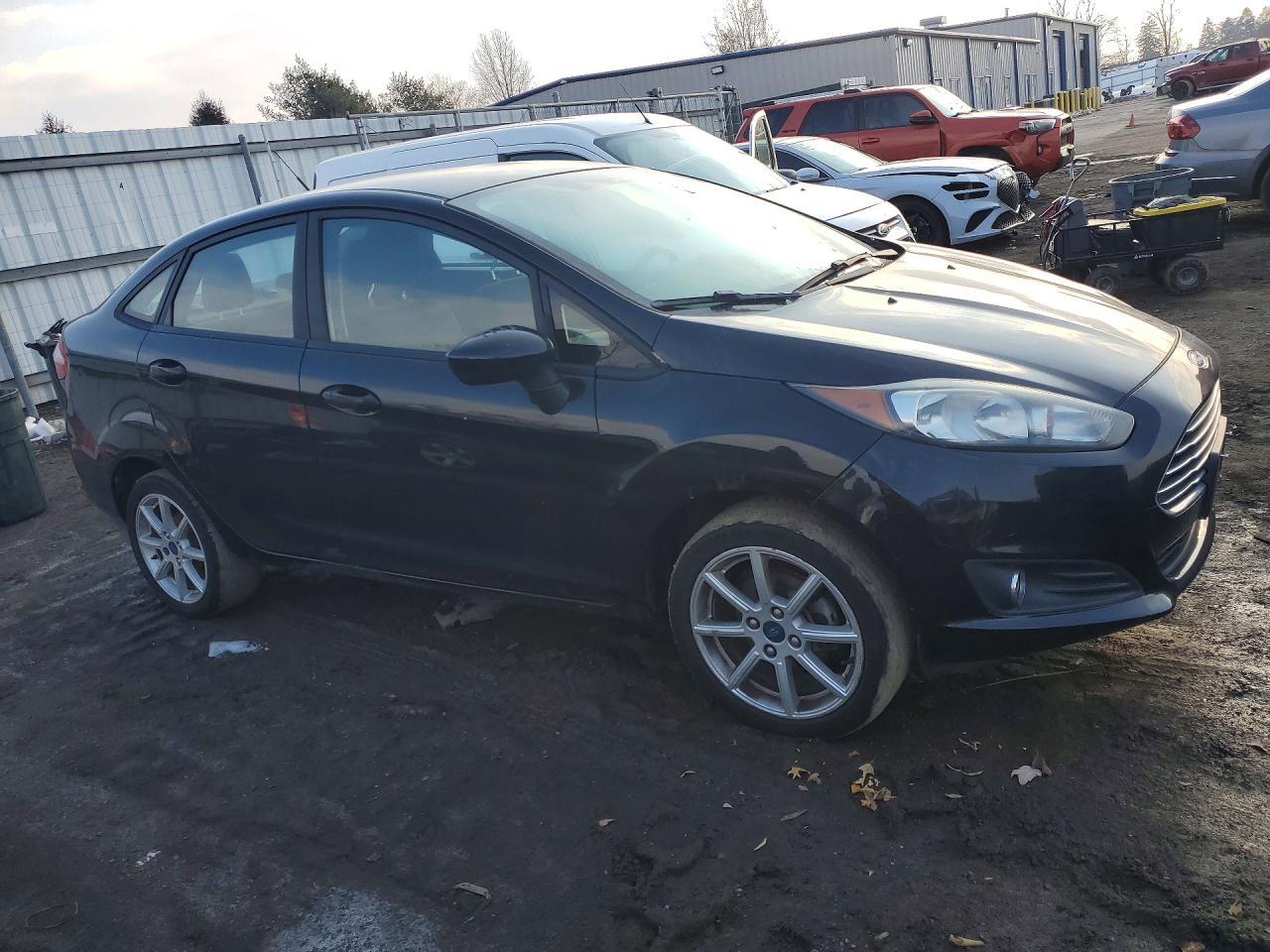 2019 Ford Fiesta Se - Image 4