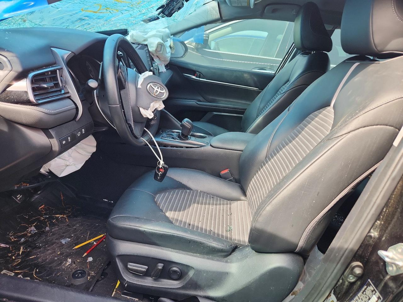 2022 Toyota Camry Se - Фото 7