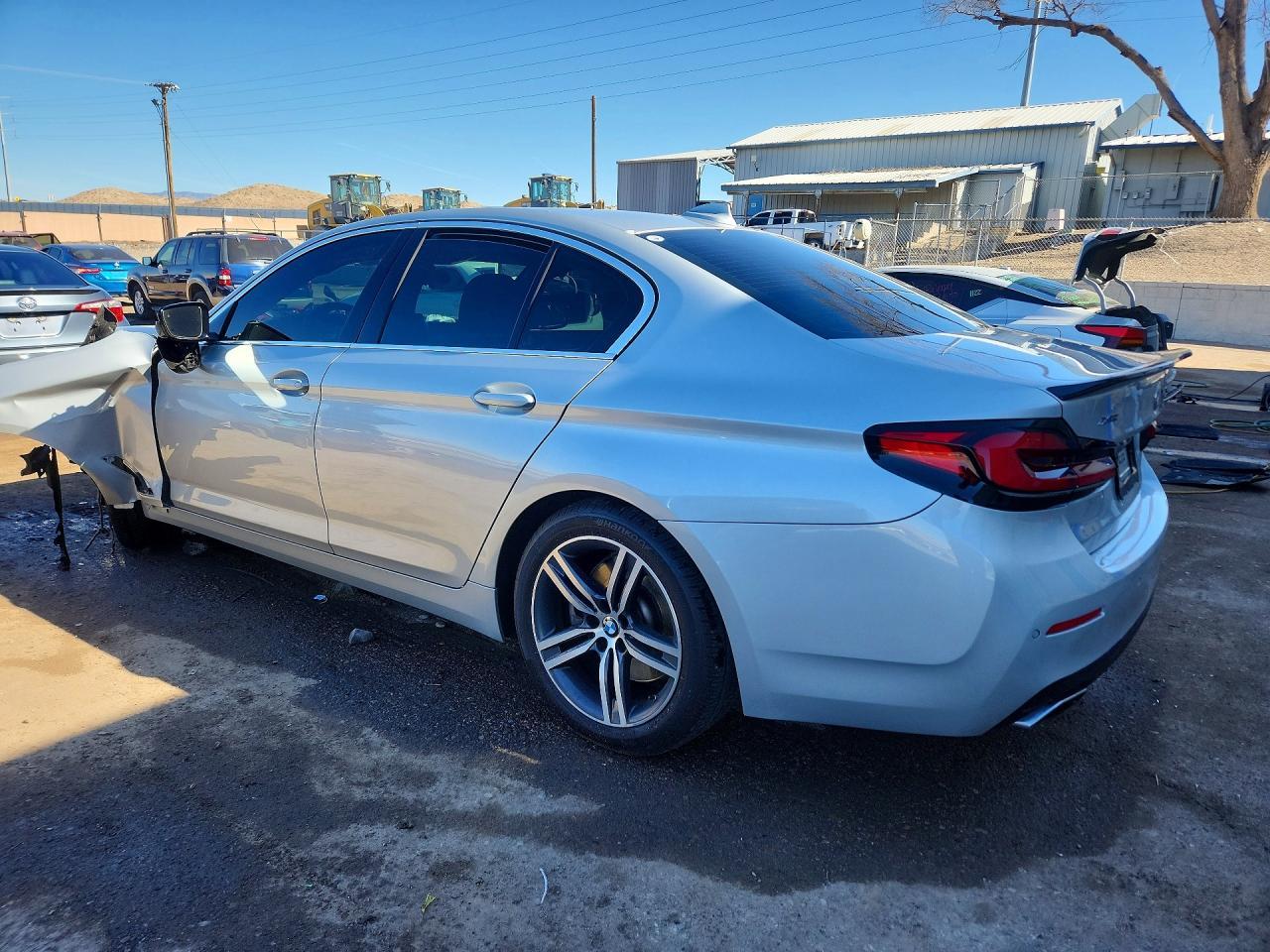 2021 BMW 540 Xi - Image 2