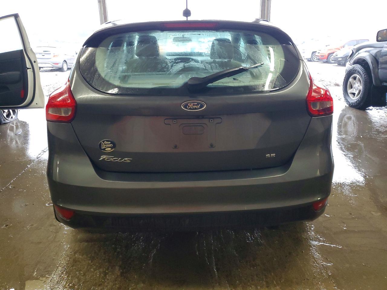 2017 Ford Focus Se - Фото 6