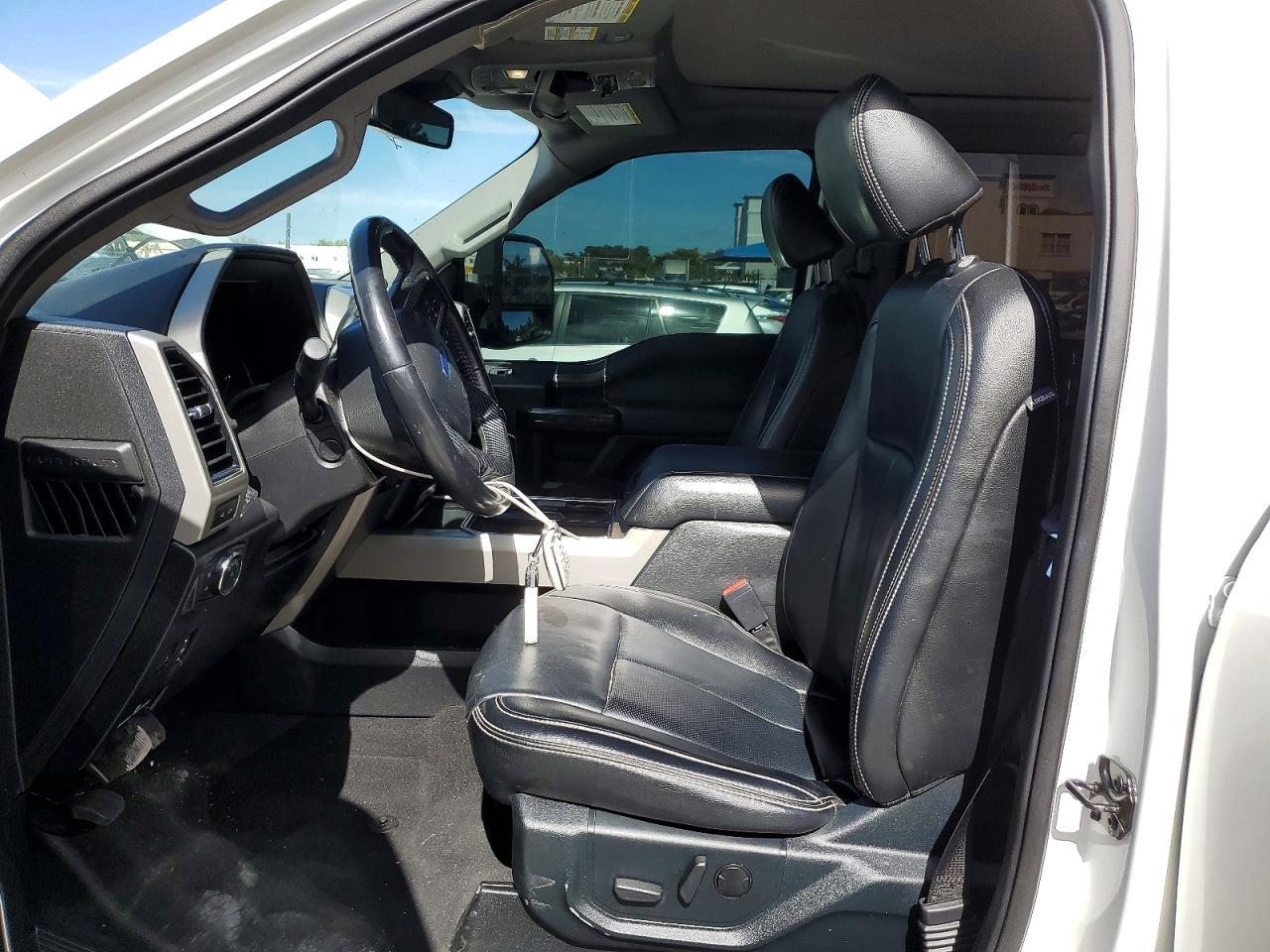 2021 Ford F250 Super Duty - Фото 7