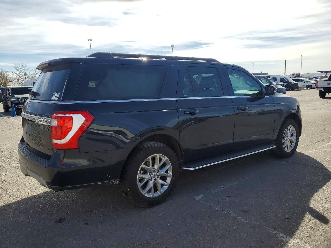 2021 Ford Expedition Max Xlt - Фото 3