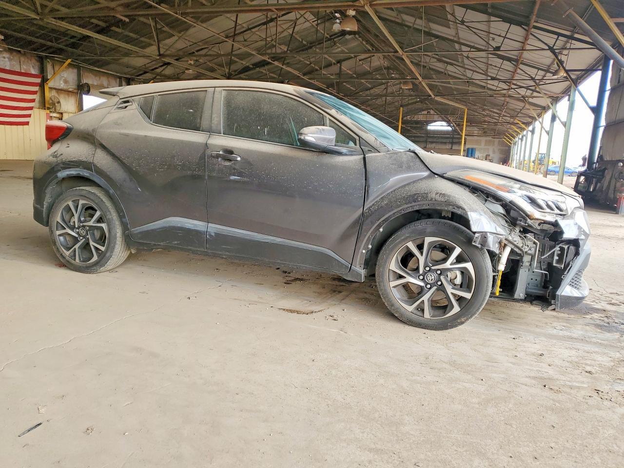 2021 Toyota C-Hr Xle - Image 4