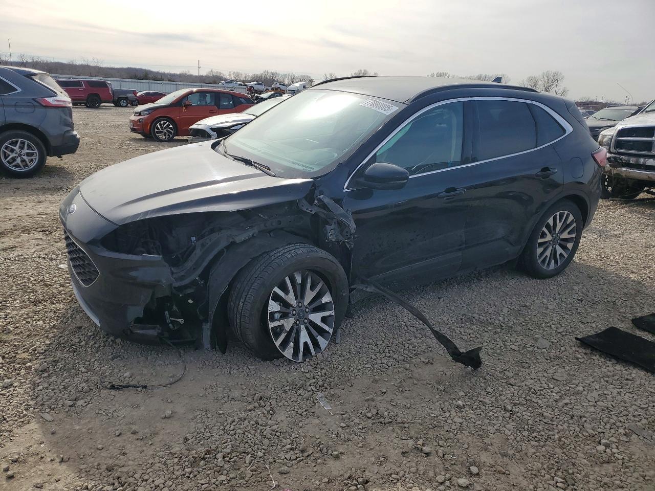 2020 Ford Escape Titanium