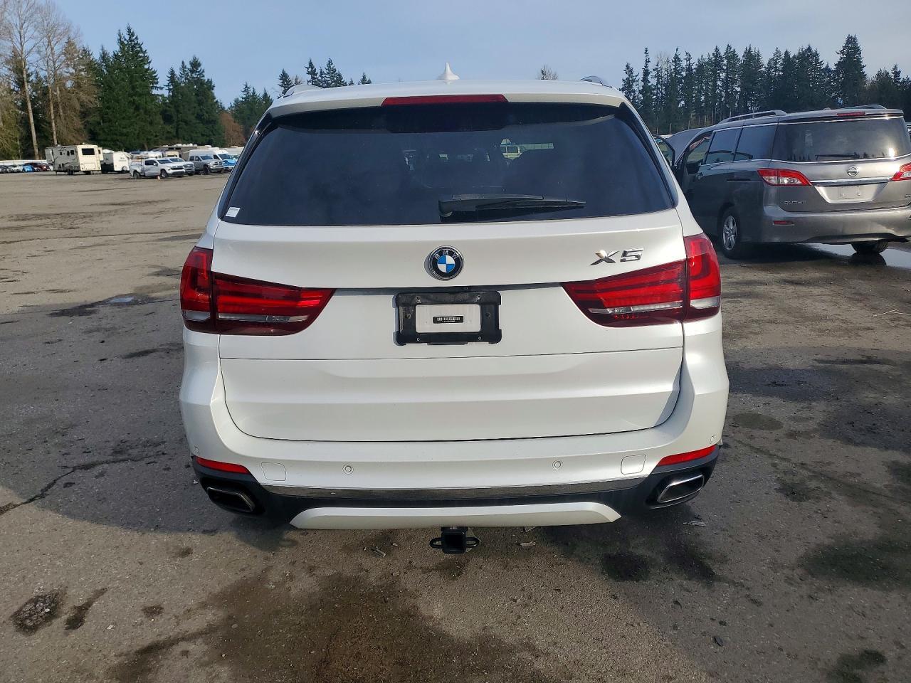 2017 BMW X5 Xdr40E - Image 6
