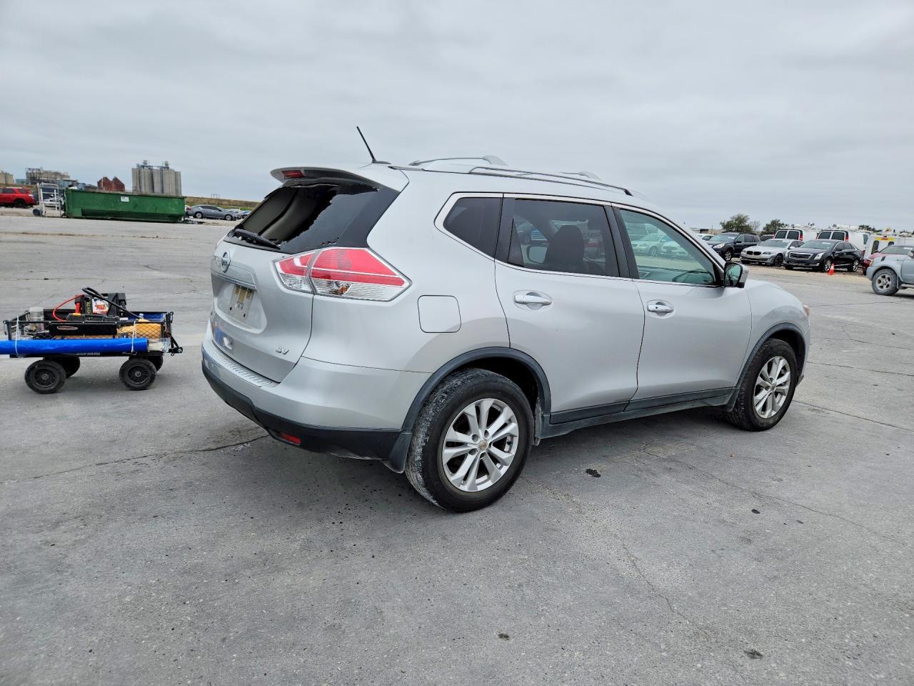 2016 Nissan Rogue - Фото 3