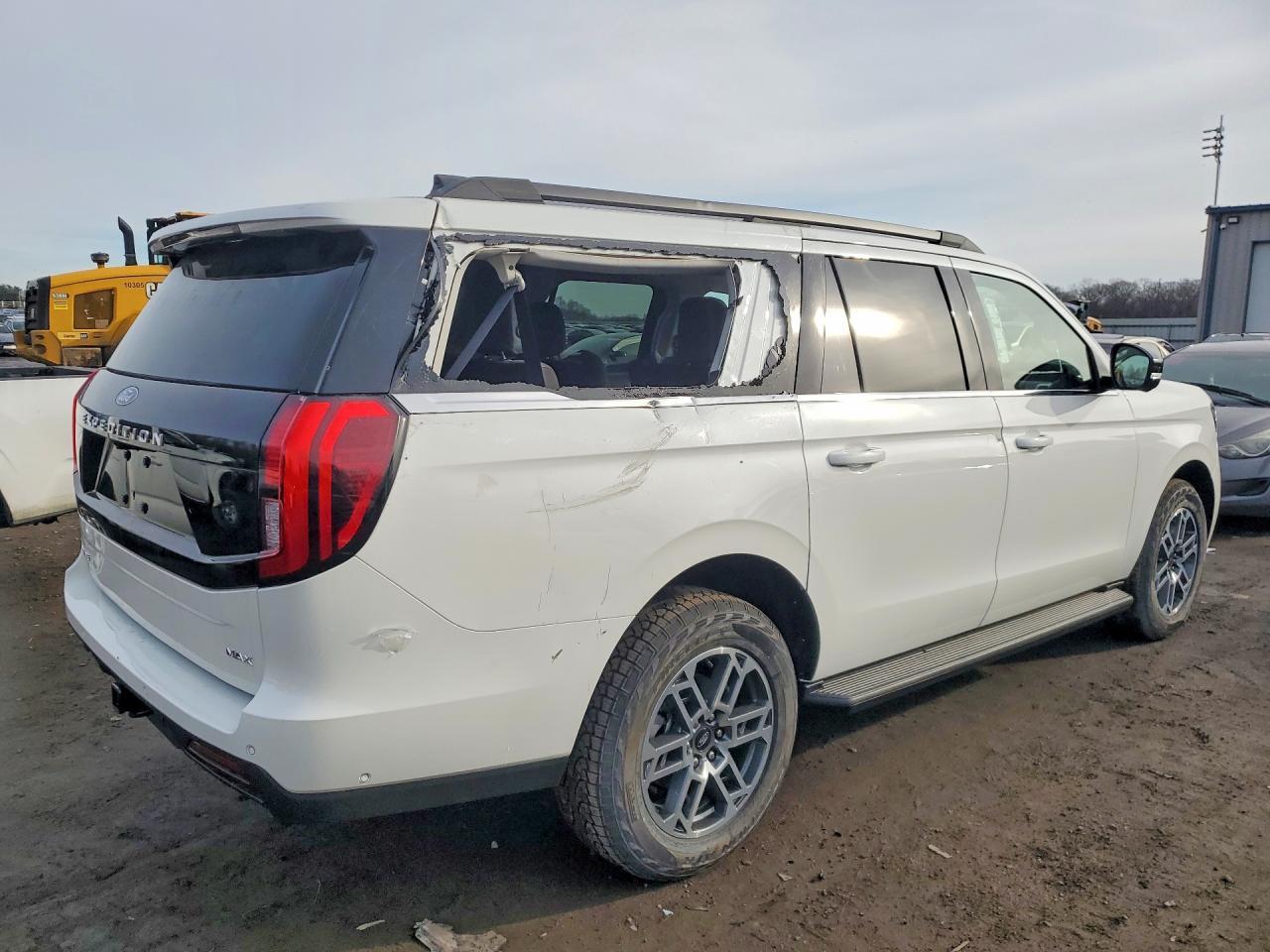 2025 Ford Expedition Max Active - Фото 3