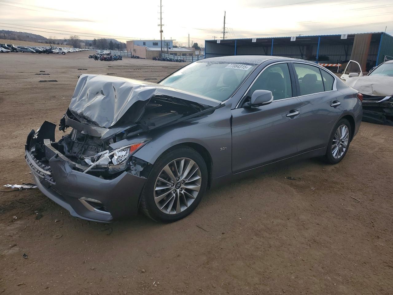 2018 Infiniti Q50 Luxe