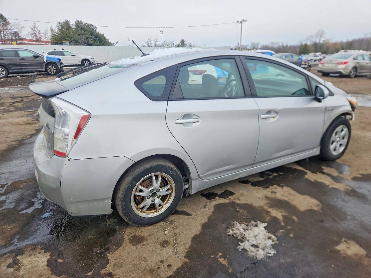 2010 Toyota Prius Iii - Фото 3
