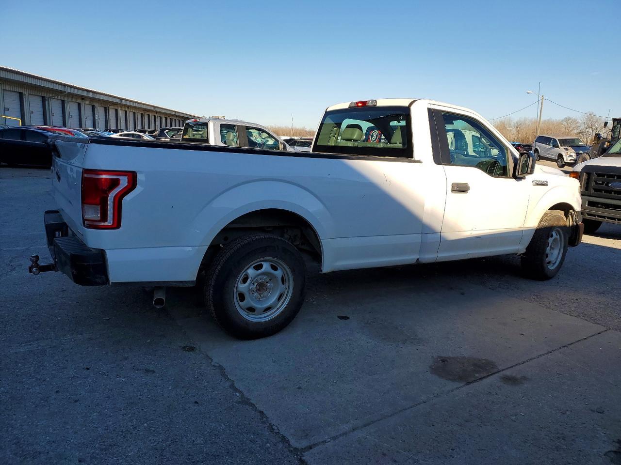 2016 Ford F150 - Image 3
