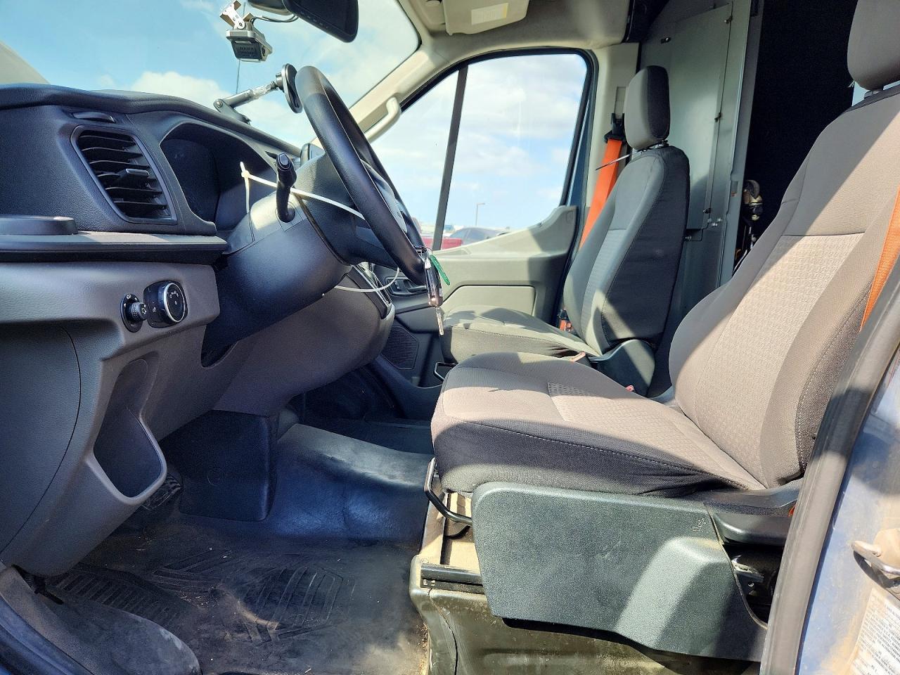 2020 Ford Transit T-250 Cargo ** Clean Title * Prior Fleet ** - Фото 7