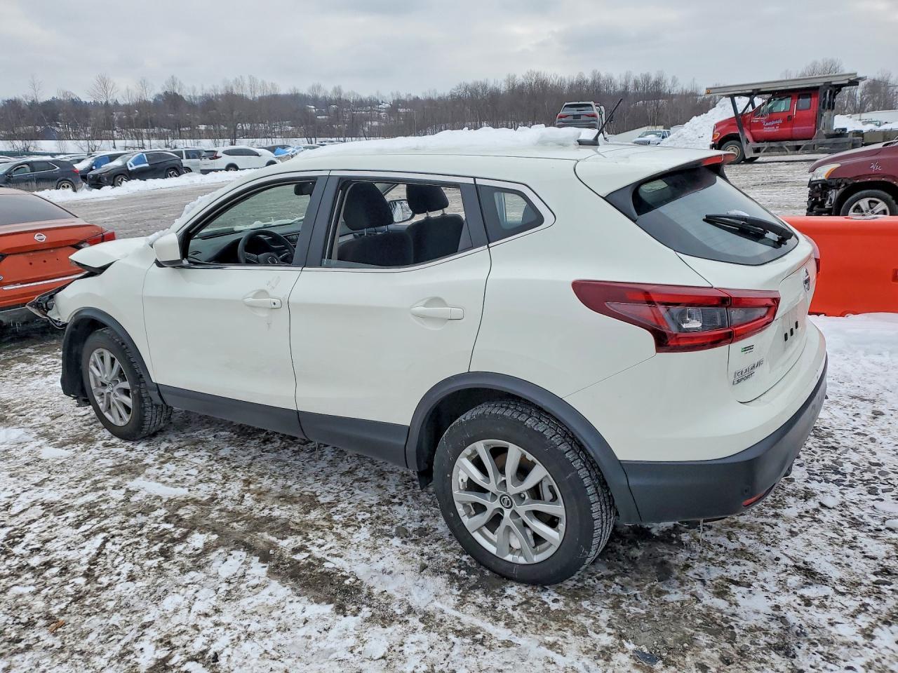 2022 Nissan Rogue Sport S - Фото 2