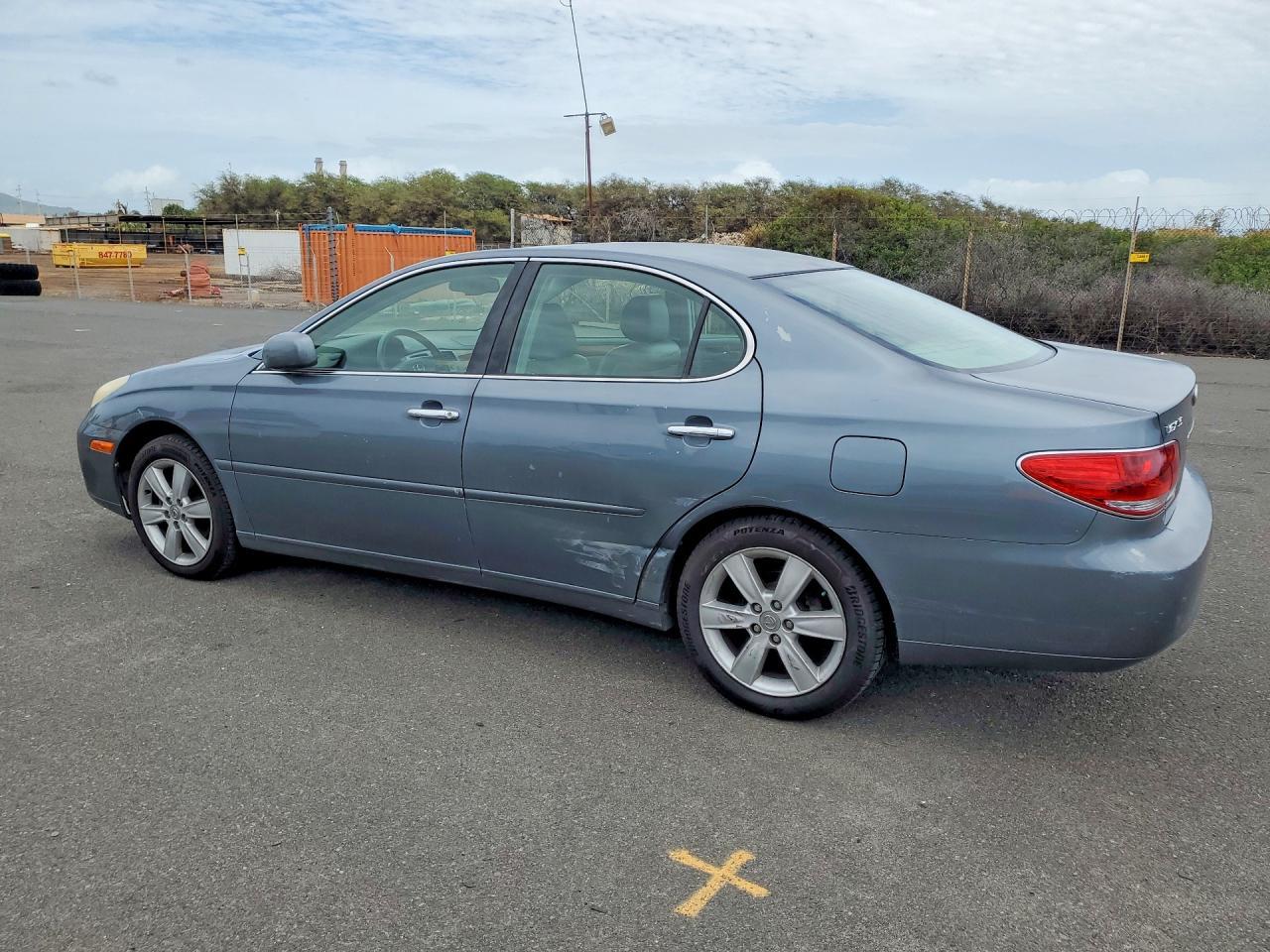 2006 Lexus Es 330 - Image 2