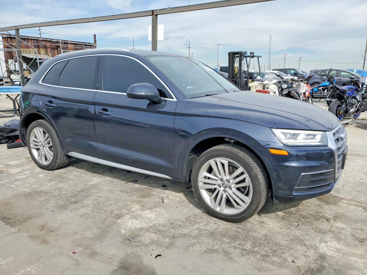 2019 Audi Q5 Premium Plus - Image 4