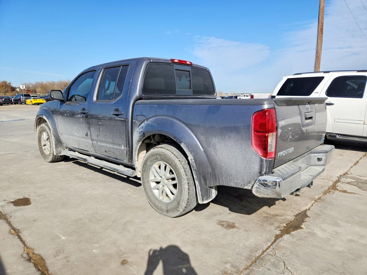 2019 Nissan Frontier S - Фото 2