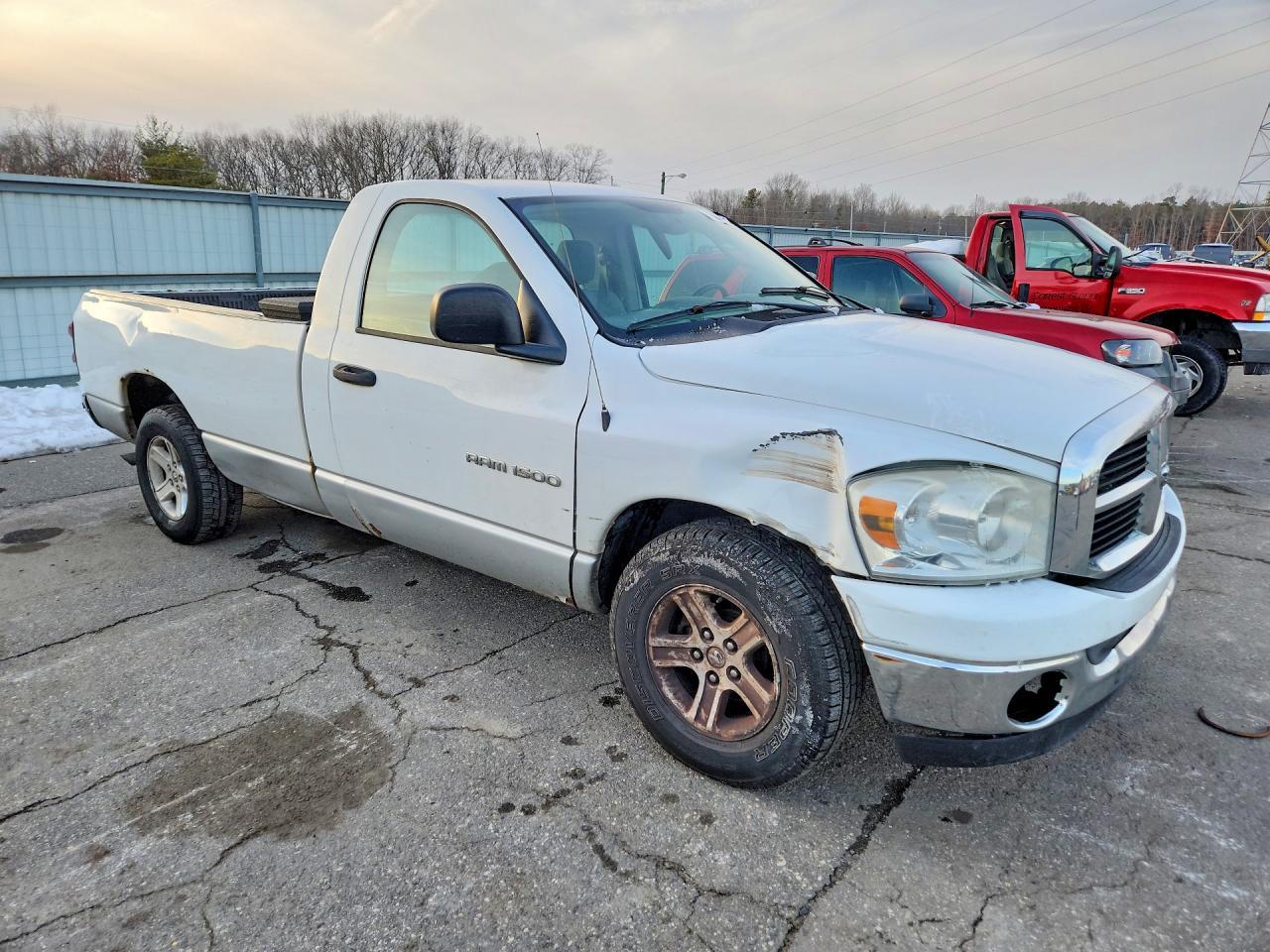 2007 Dodge Ram 1500 St - Image 4