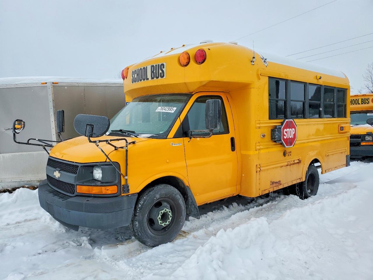 2015 Thomas Minotour G3500 - School Bus - Фото 2