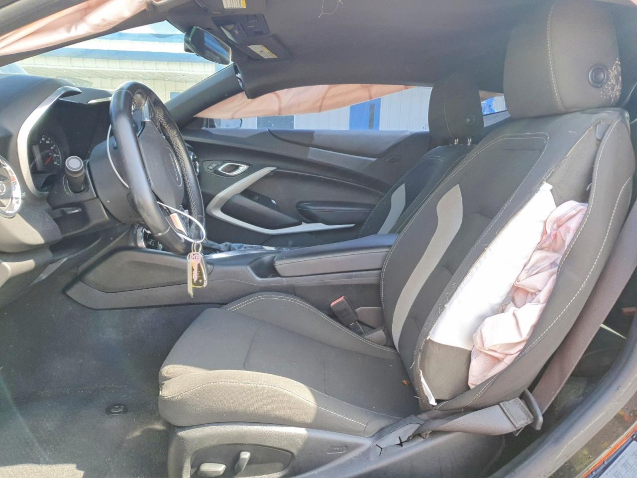 2020 Chevrolet Camaro Ls - Фото 7