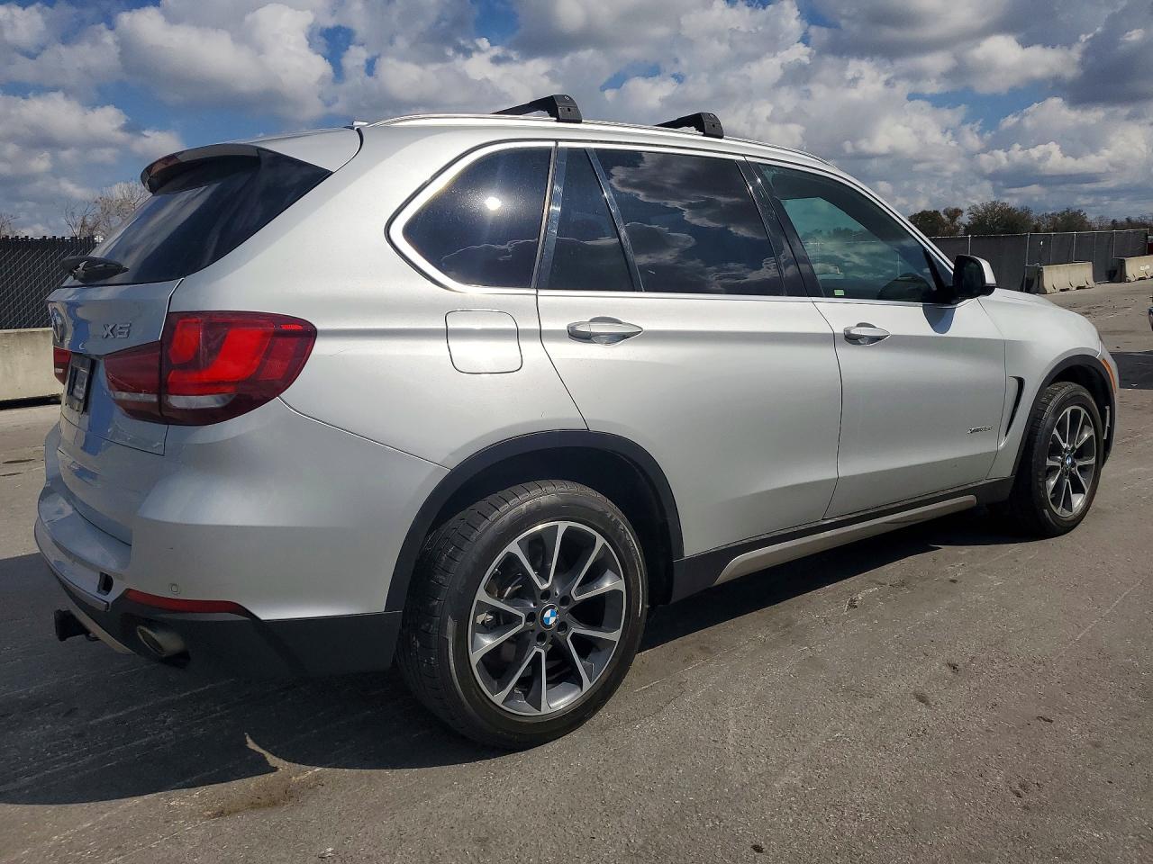 2017 BMW X5 xDrive35D - Image 3