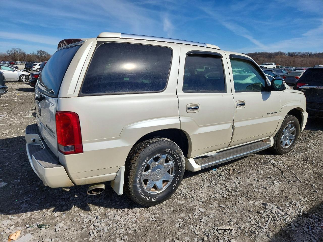 2004 Cadillac Escalade - Фото 3
