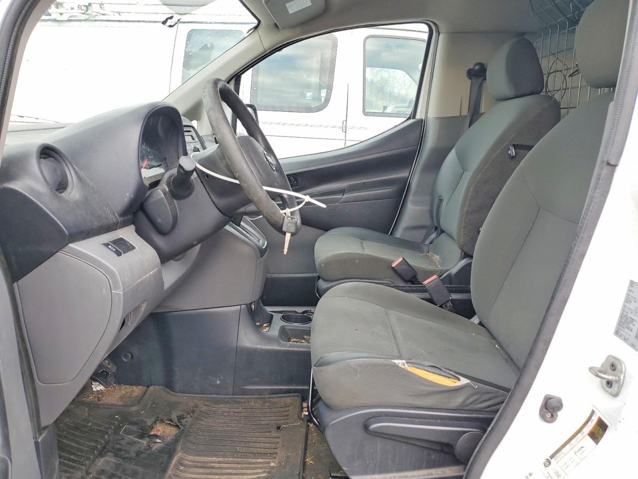 2015 Nissan Nv200 2.5S - Фото 7
