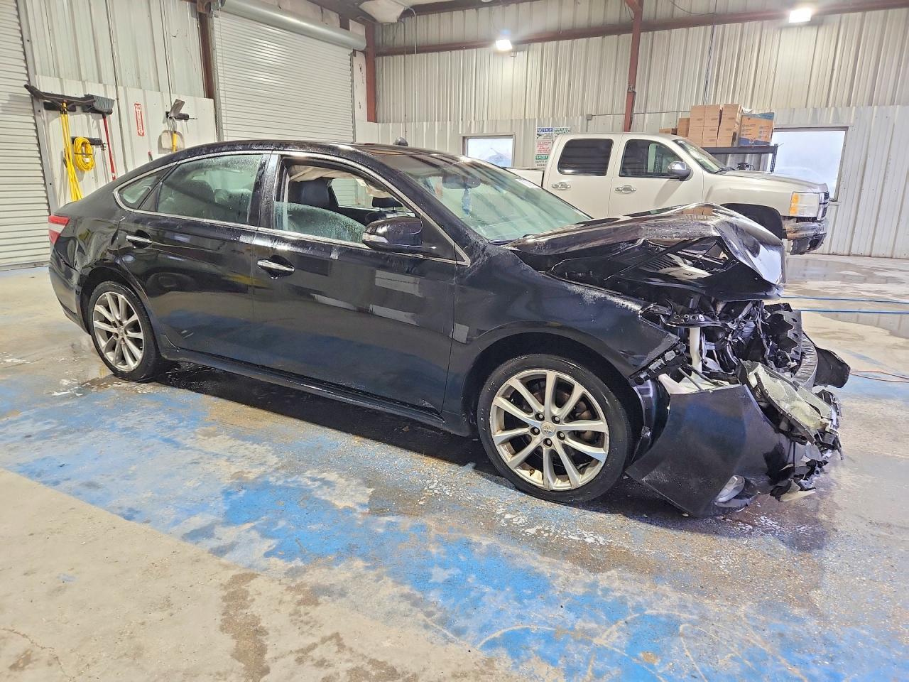 2014 Toyota Avalon Base - Image 4