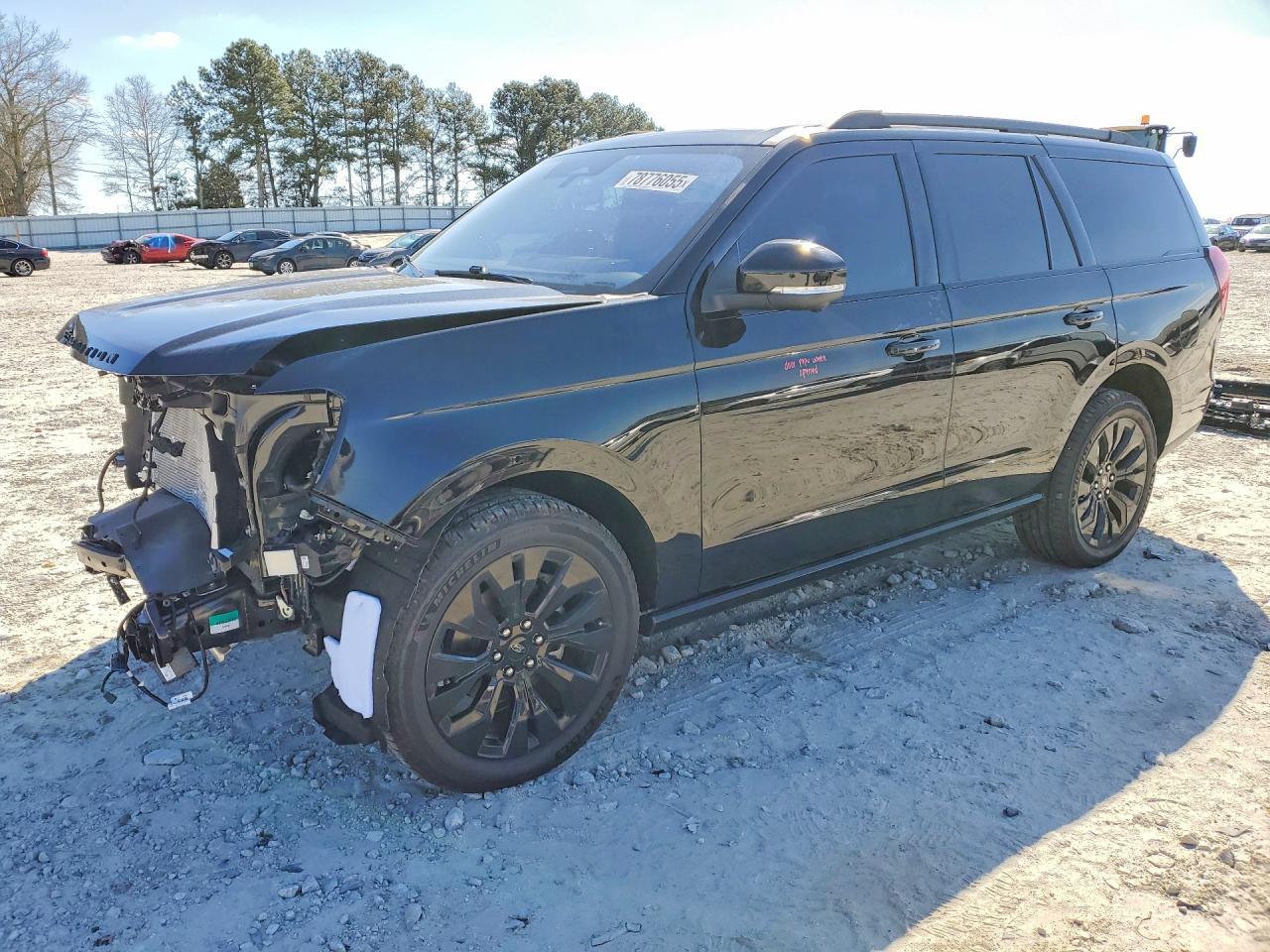 2025 Ford Expedition Platinum