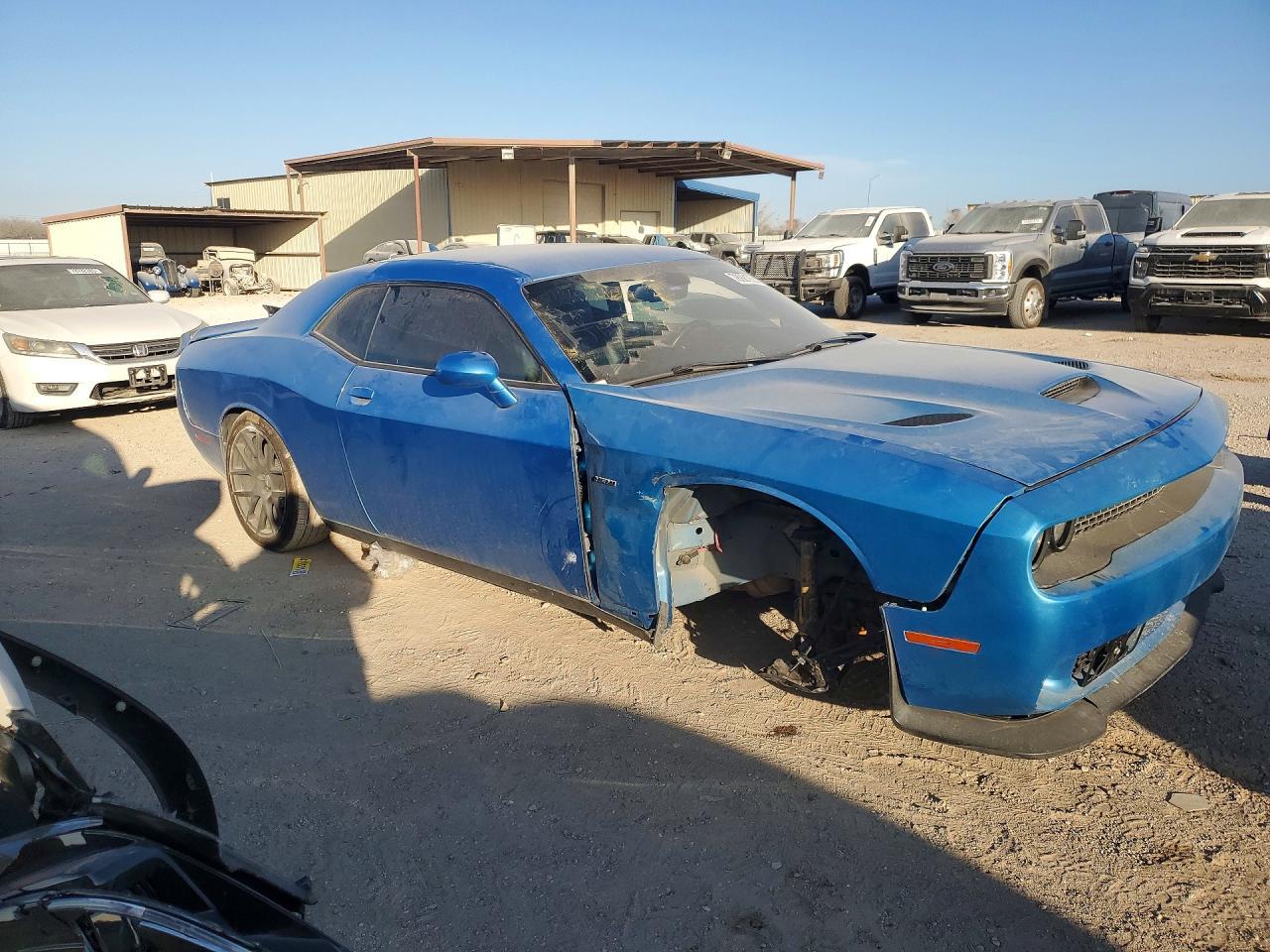 2015 Dodge Challenger Sxt Plus - Image 4