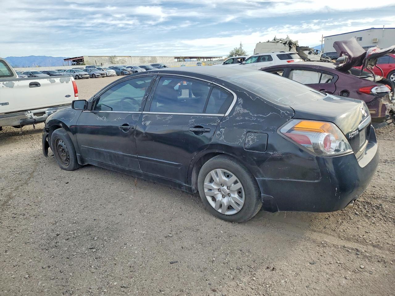 2009 Nissan Altima 2.5 - Фото 2