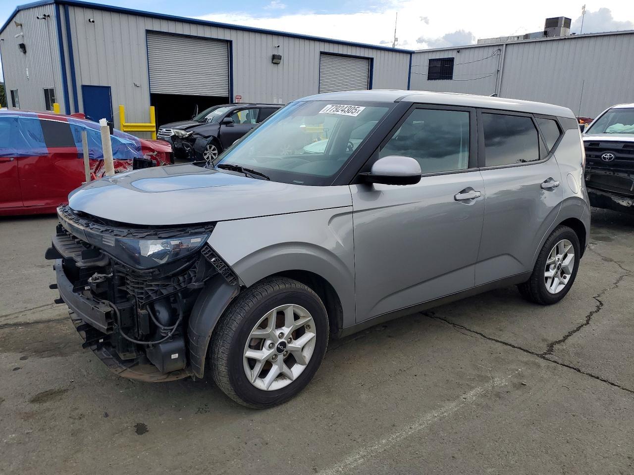 2023 Kia Soul Lx
